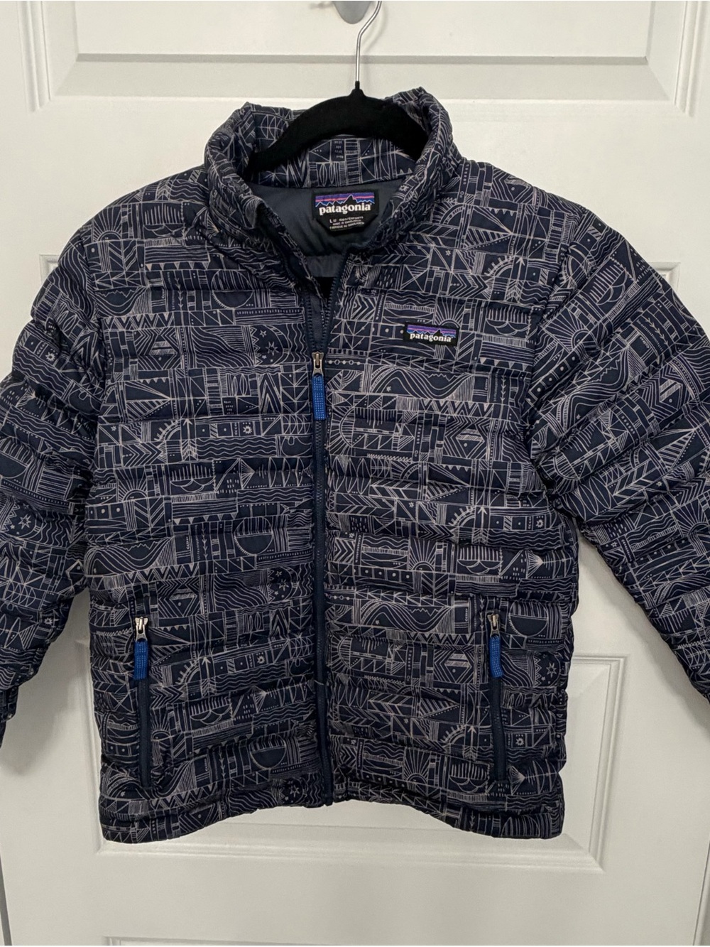 Patagonia Kids Navy Patterned Puffer Jacket youth large EUC